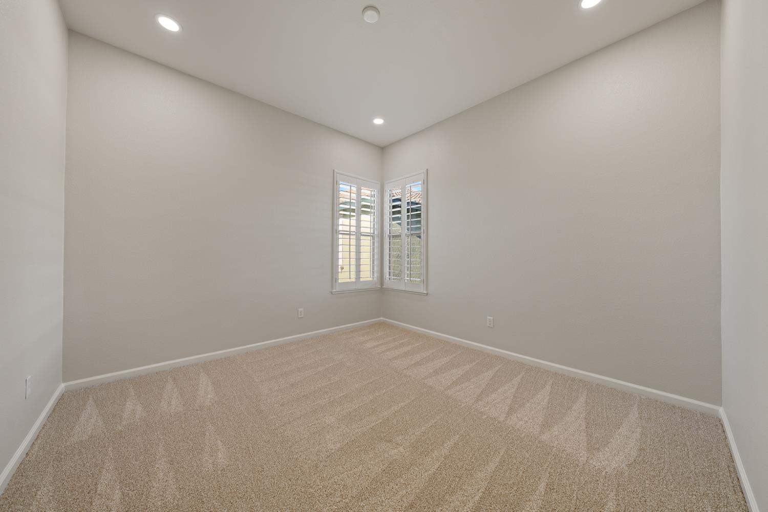 Detail Gallery Image 33 of 90 For 9461 Crossrail Dr, Wilton,  CA 95693 - 5 Beds | 3 Baths