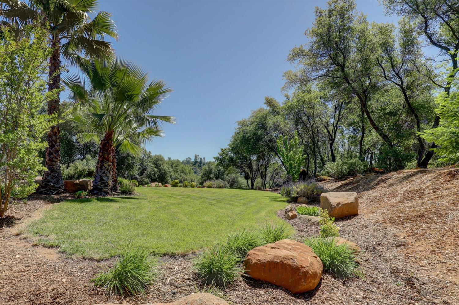 Detail Gallery Image 50 of 97 For 17620 Red Ball Cir, Grass Valley,  CA 95949 - 2 Beds | 2 Baths