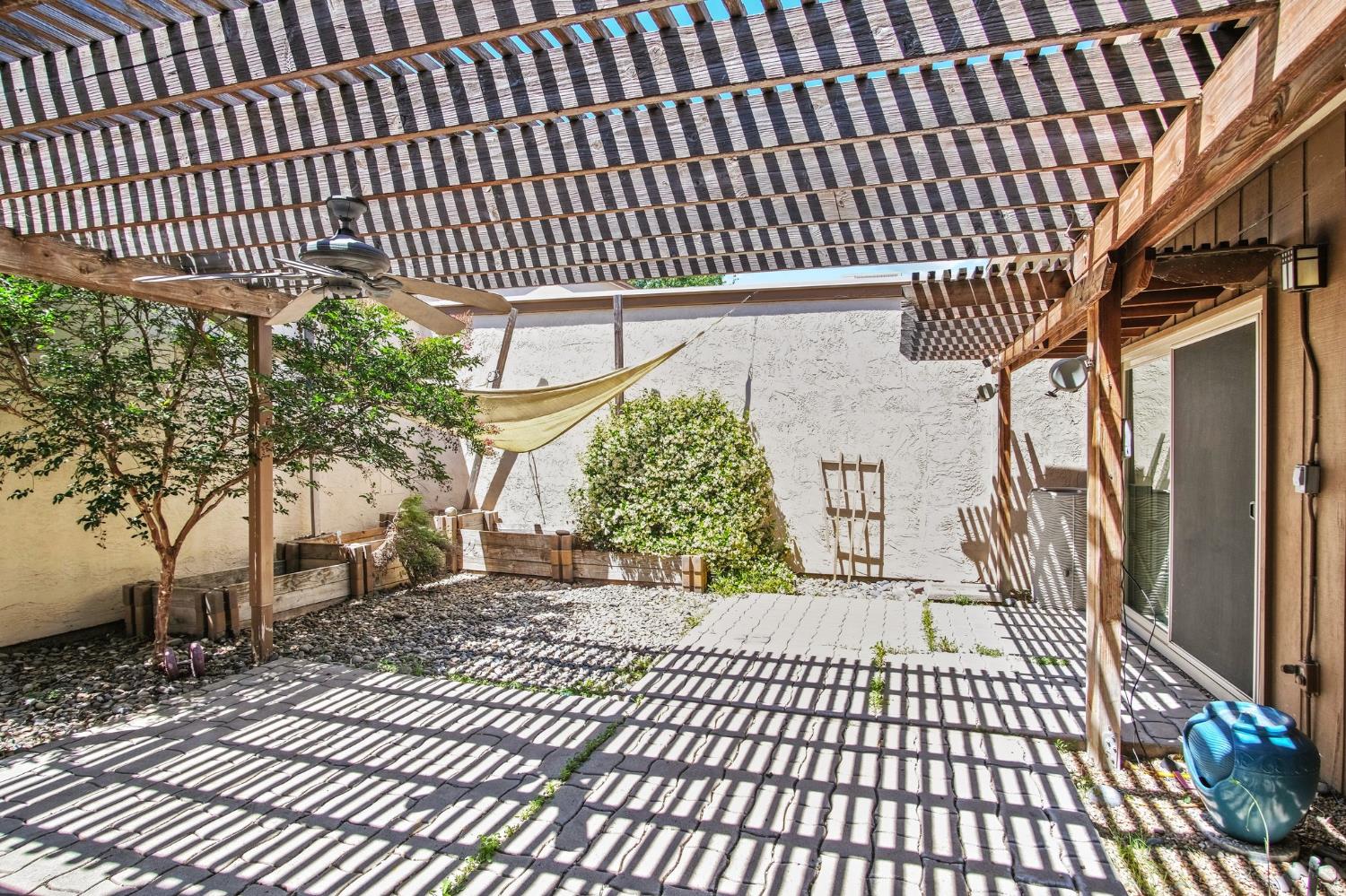 Detail Gallery Image 25 of 30 For 1821 Laurel Oak Dr, Modesto,  CA 95354 - 2 Beds | 2 Baths
