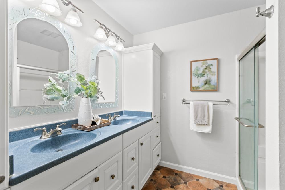 Detail Gallery Image 36 of 69 For 8744 Rubia Dr, Elk Grove,  CA 95624 - 3 Beds | 2/1 Baths