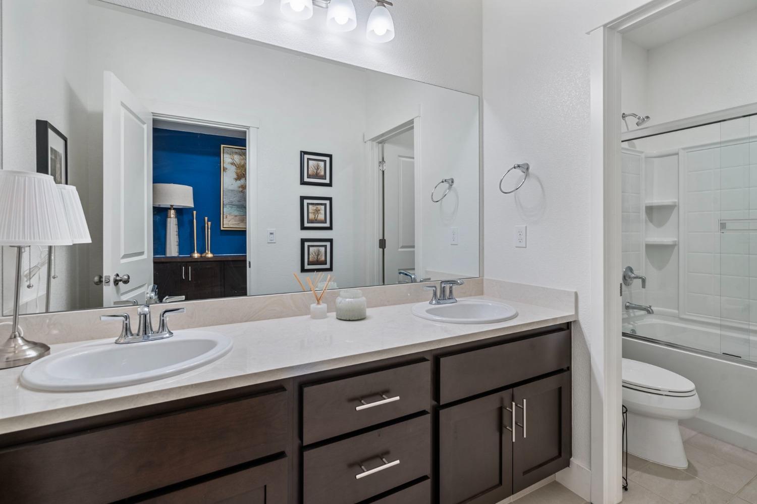 Detail Gallery Image 26 of 38 For 1125 Pearl Dr, Los Banos,  CA 93635 - 4 Beds | 3 Baths