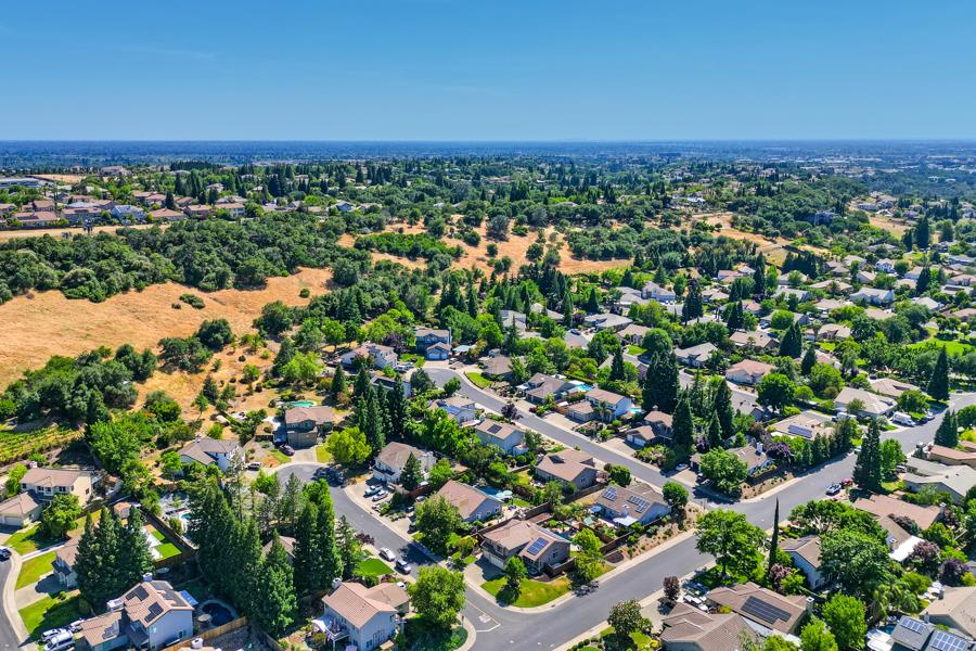 Detail Gallery Image 78 of 82 For 5802 Thoroughbred Ct, Rocklin,  CA 95677 - 4 Beds | 3 Baths