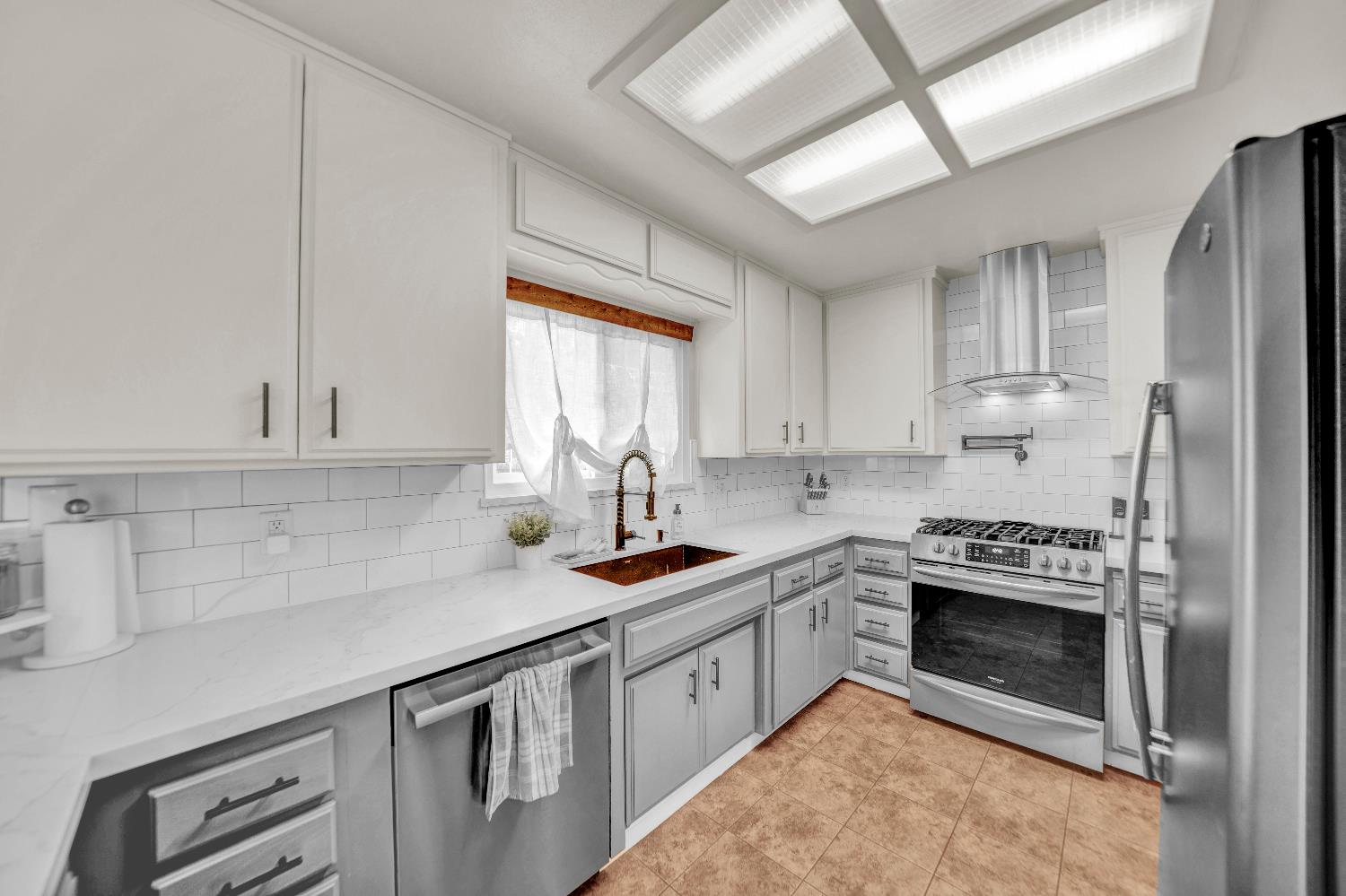 Detail Gallery Image 17 of 42 For 1820 N Highlands Ave, Turlock,  CA 95382 - 3 Beds | 2 Baths