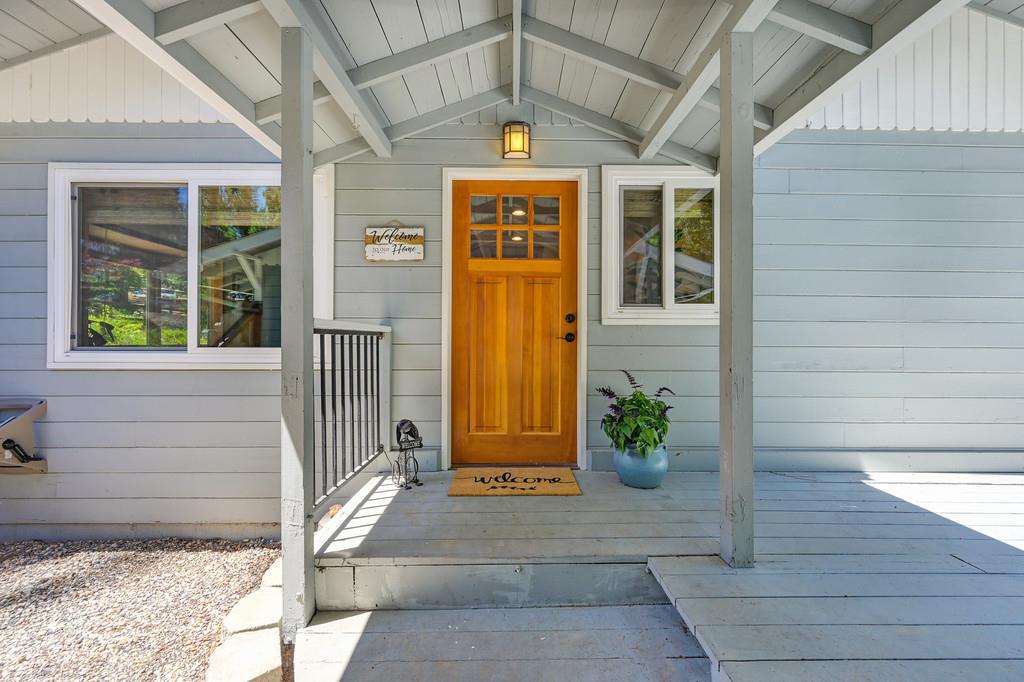 Detail Gallery Image 6 of 99 For 237 Sunnyside Dr, Colfax,  CA 95713 - 3 Beds | 2 Baths