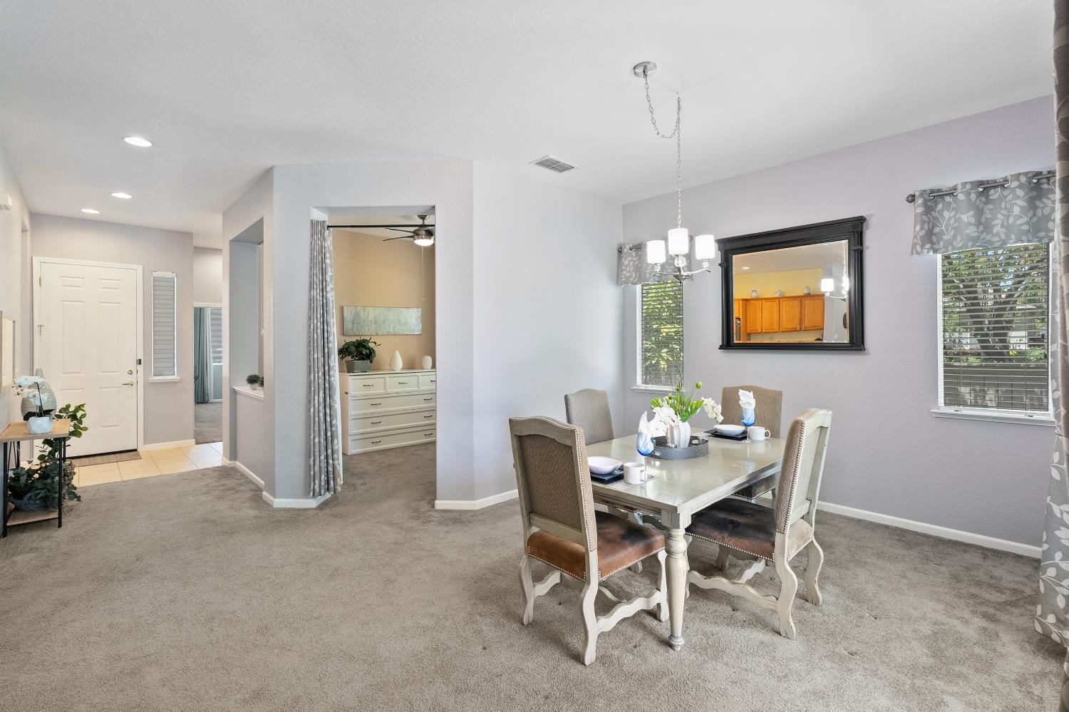 Detail Gallery Image 17 of 65 For 9501 Misty Cove Ln, Elk Grove,  CA 95758 - 2 Beds | 2 Baths