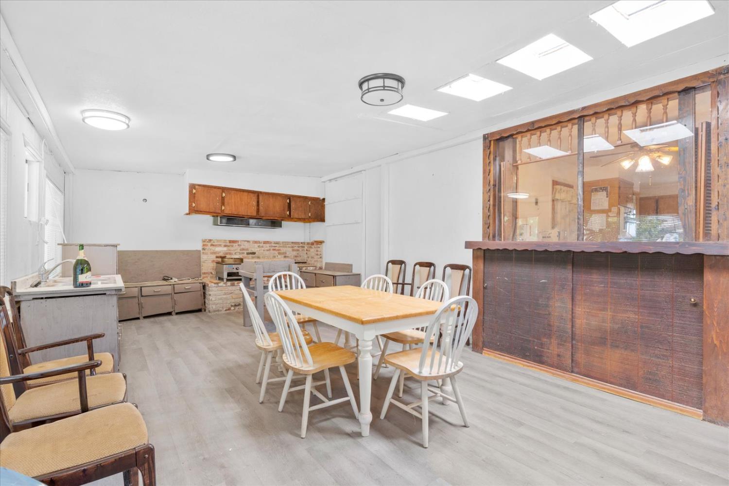 Detail Gallery Image 13 of 51 For 1961 17th St, Olivehurst,  CA 95961 - 3 Beds | 2 Baths