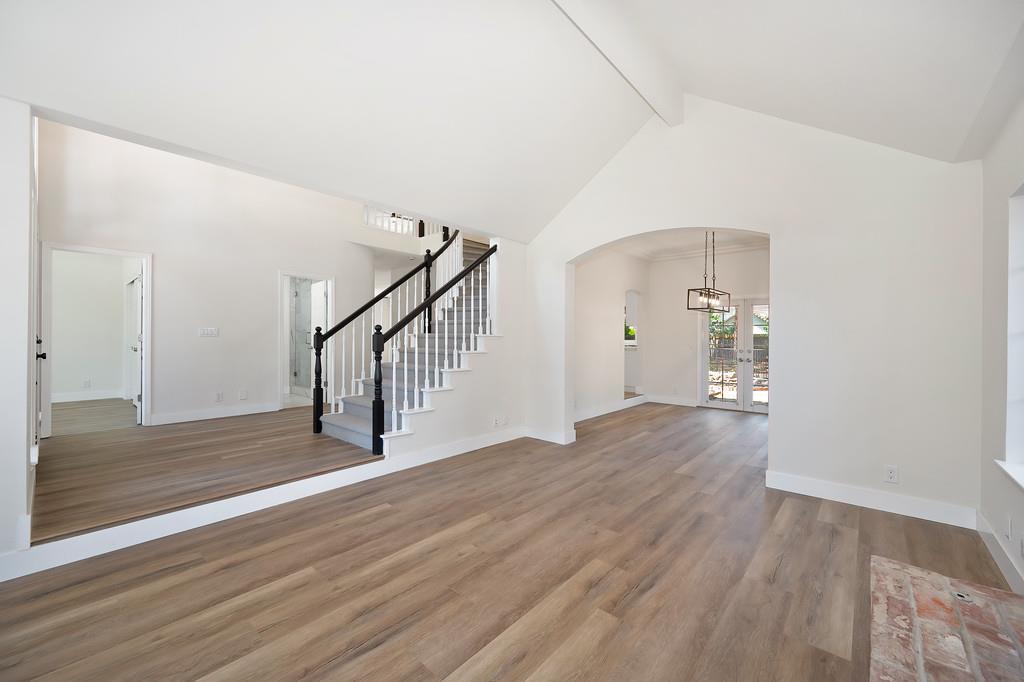 Detail Gallery Image 11 of 62 For 5069 Oak Mello Ct, Elk Grove,  CA 95758 - 4 Beds | 3 Baths
