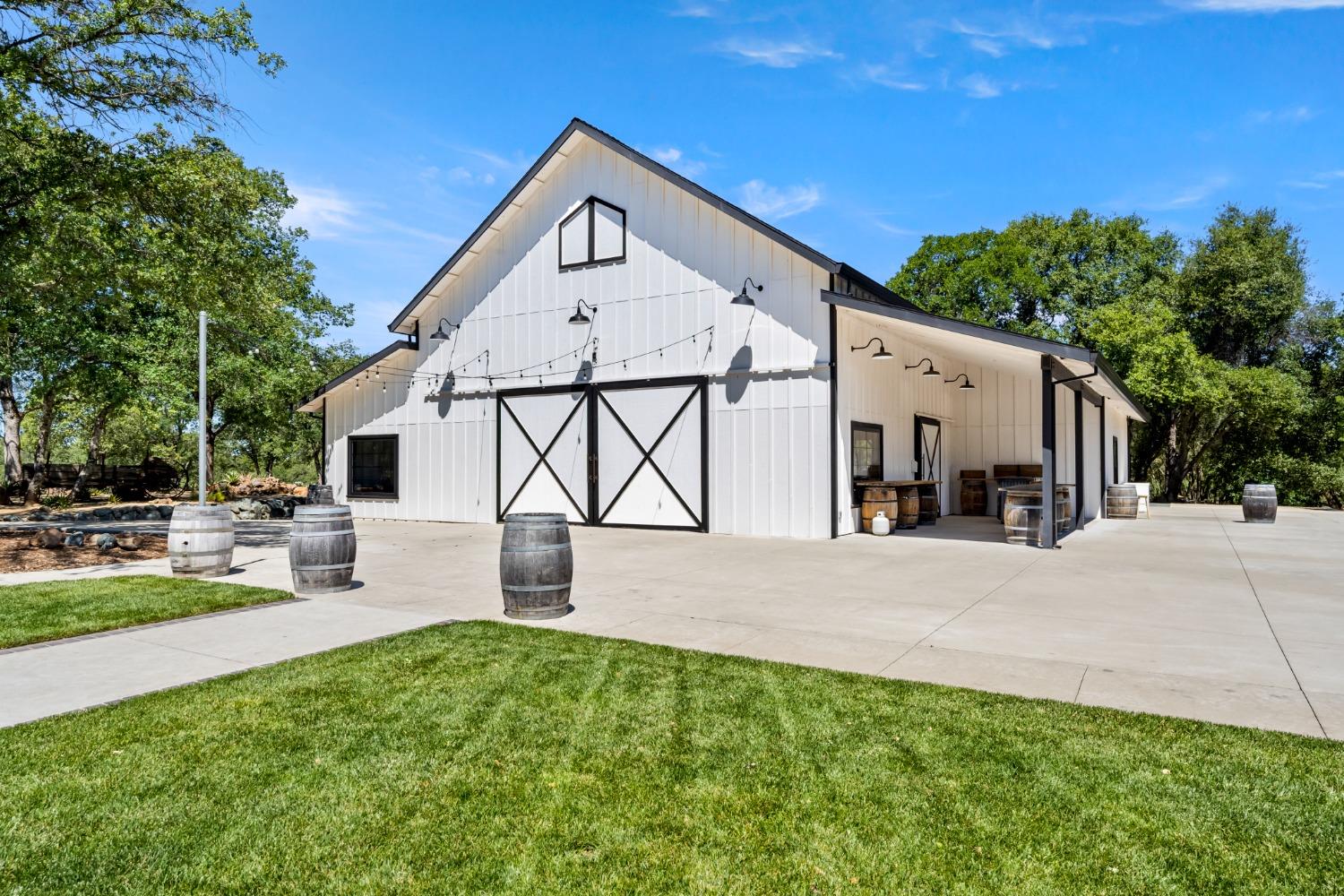 Detail Gallery Image 2 of 98 For 6841 Marysville Rd, Browns Valley,  CA 95918 - – Beds | – Baths
