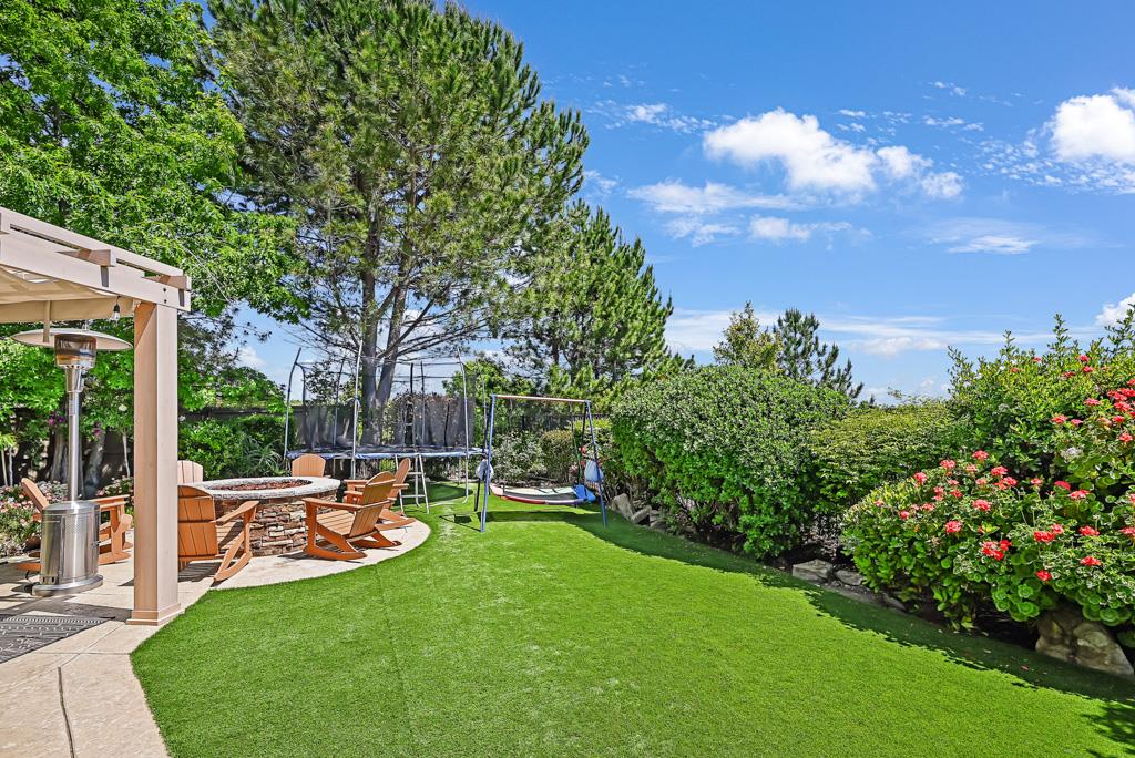 Detail Gallery Image 29 of 36 For 5020 Tesoro Way, El Dorado Hills,  CA 95762 - 5 Beds | 3/1 Baths
