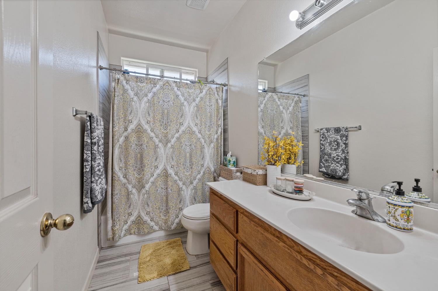 Detail Gallery Image 19 of 25 For 2081 Tangerine Ave, Madera,  CA 93637 - 3 Beds | 2 Baths