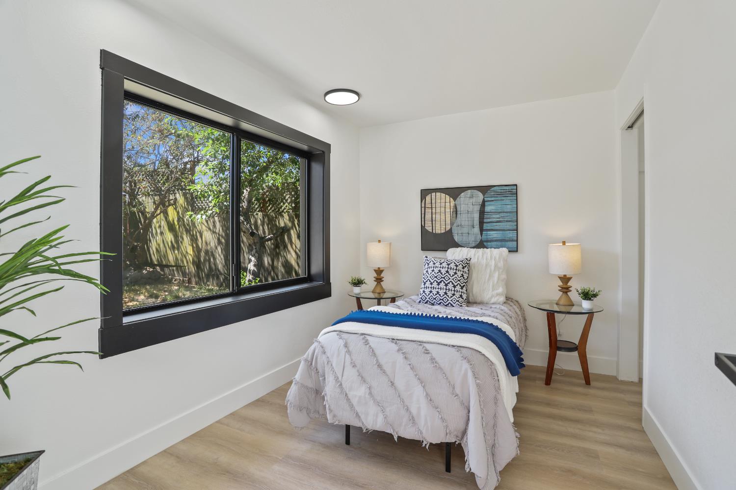 Detail Gallery Image 23 of 29 For 5528 Solano Ave, Richmond,  CA 94805 - 4 Beds | 2 Baths