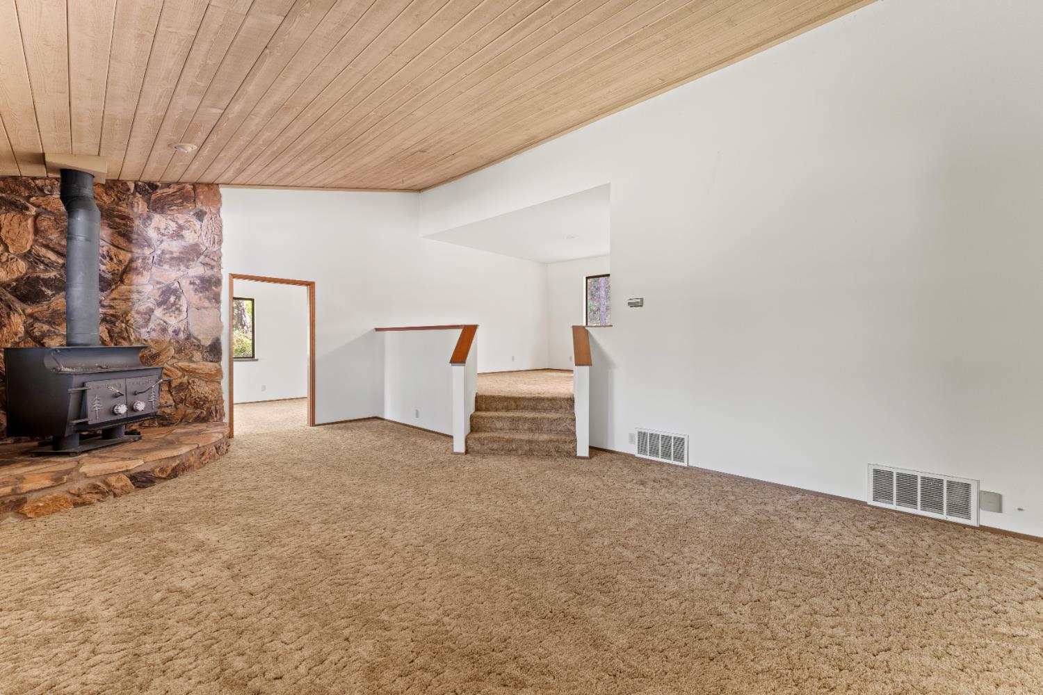Detail Gallery Image 24 of 71 For 11107 Pekolee Dr, Grass Valley,  CA 95949 - 4 Beds | 3 Baths