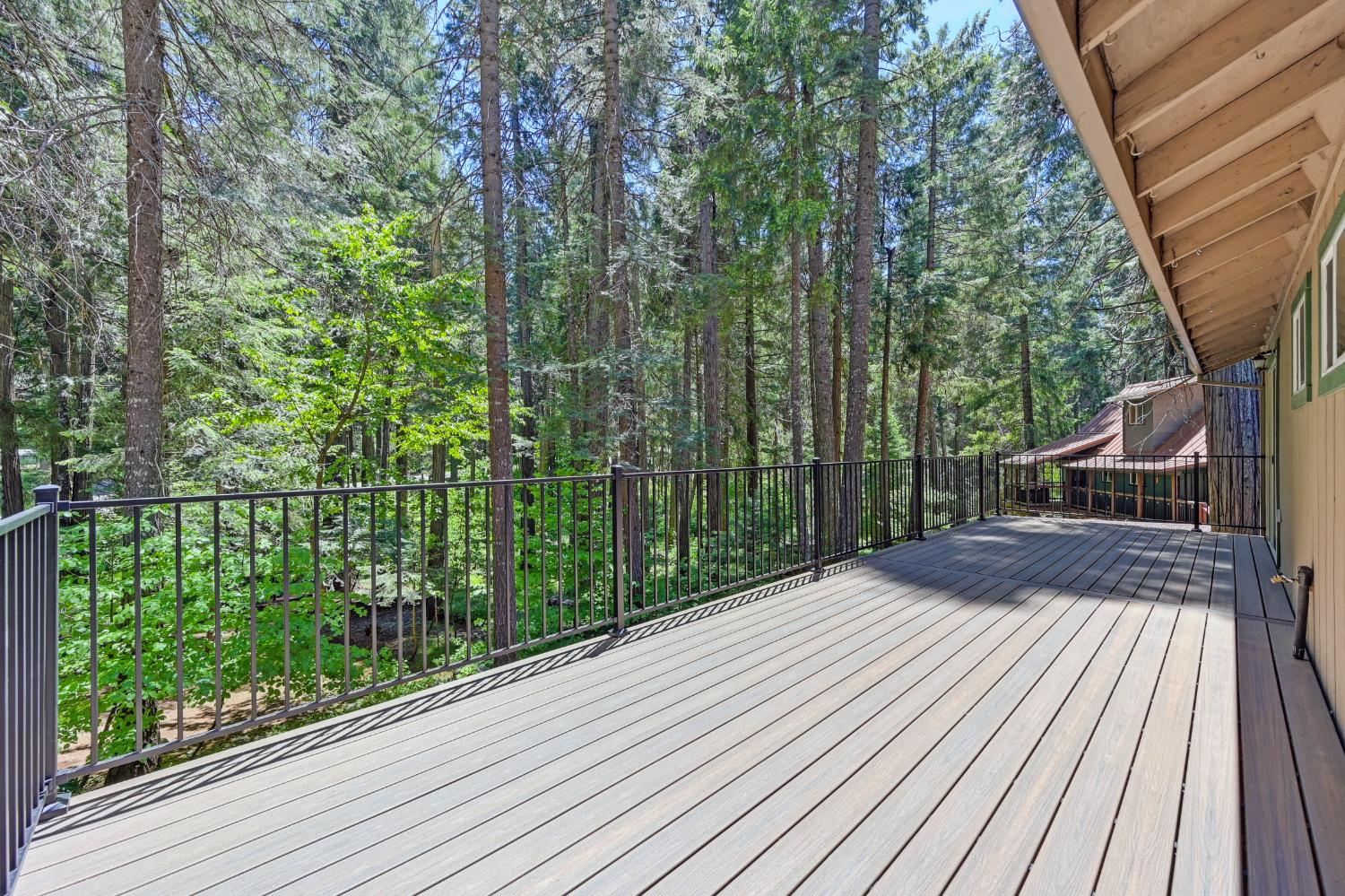 Detail Gallery Image 27 of 36 For 3063 Zinc Dr, Pollock Pines,  CA 95726 - 3 Beds | 2 Baths