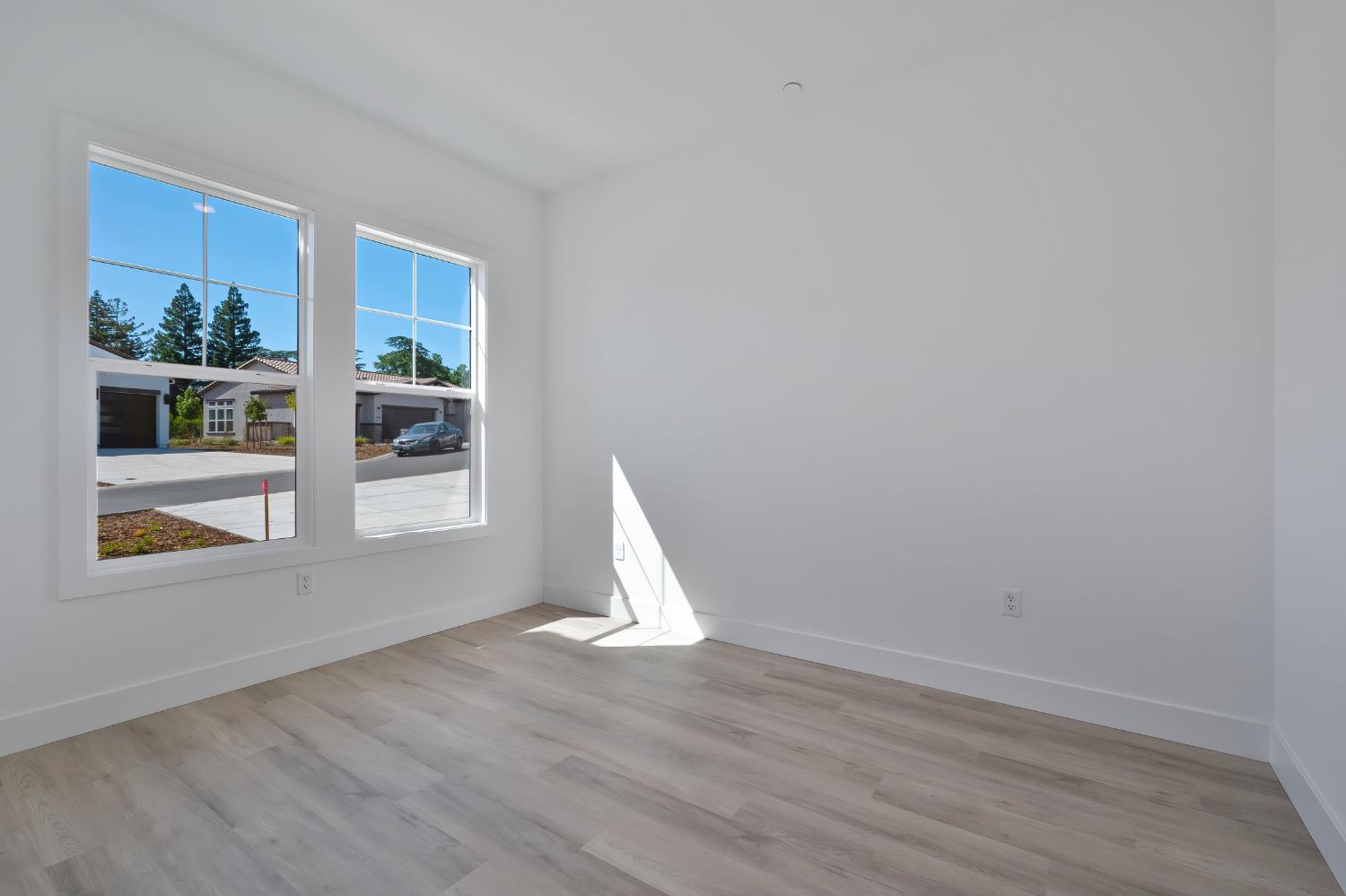 Detail Gallery Image 14 of 39 For 15045 via Sansovino, Sloughhouse,  CA 95683 - 3 Beds | 2 Baths