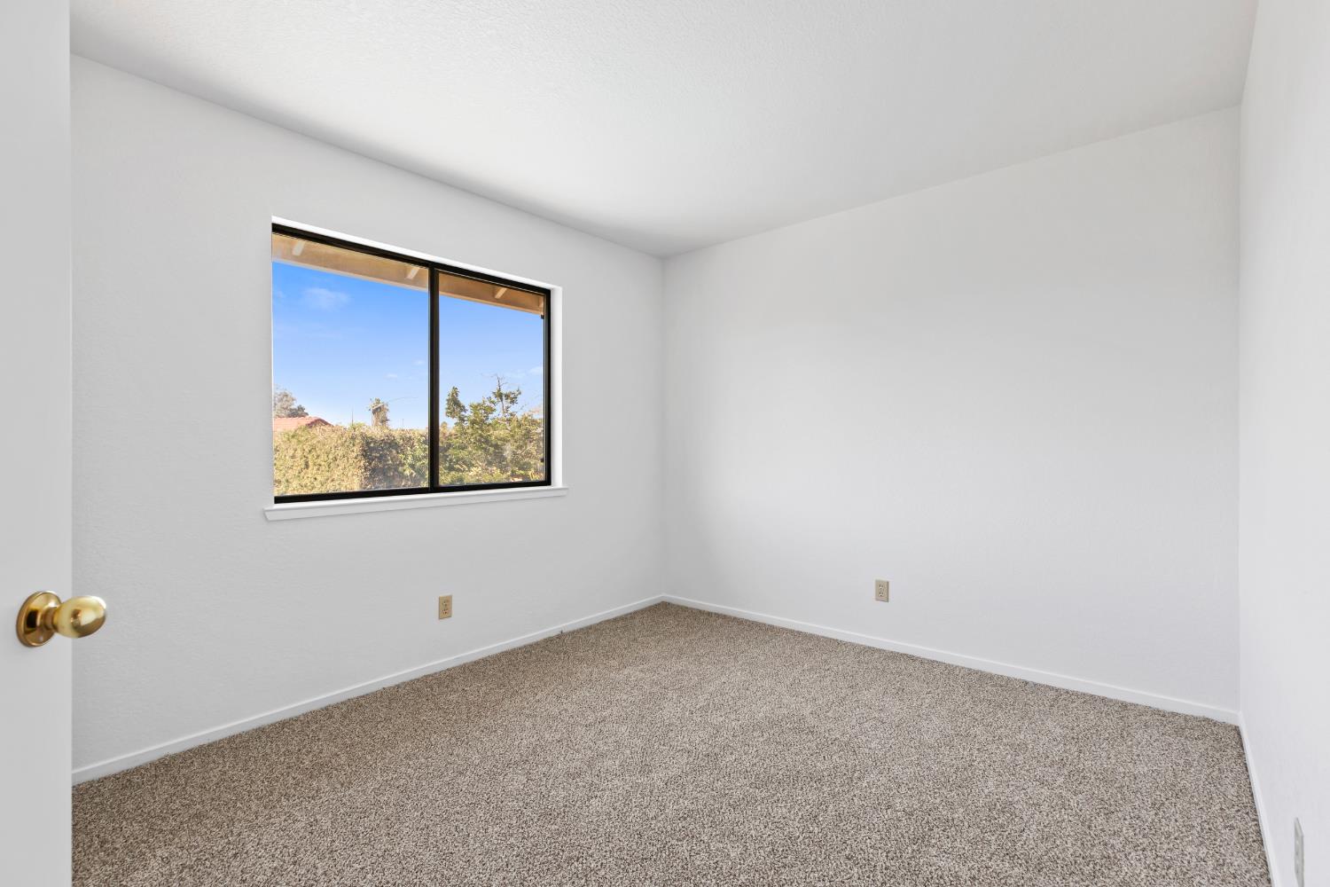Detail Gallery Image 29 of 42 For 1541 Marazzi Ln, Ceres,  CA 95307 - 4 Beds | 3 Baths