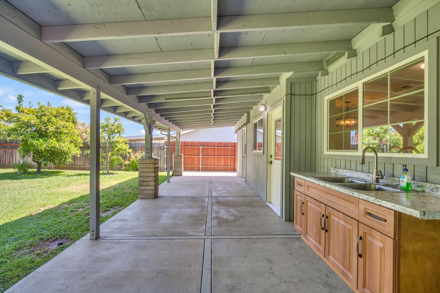 Detail Gallery Image 38 of 47 For 7166 Arutas Dr, North Highlands,  CA 95660 - 3 Beds | 2 Baths