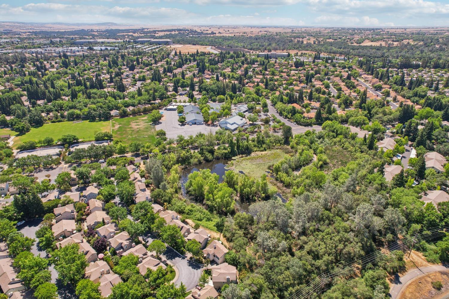 Detail Gallery Image 40 of 53 For 343 Coventry Cir, Folsom,  CA 95630 - 4 Beds | 2/1 Baths