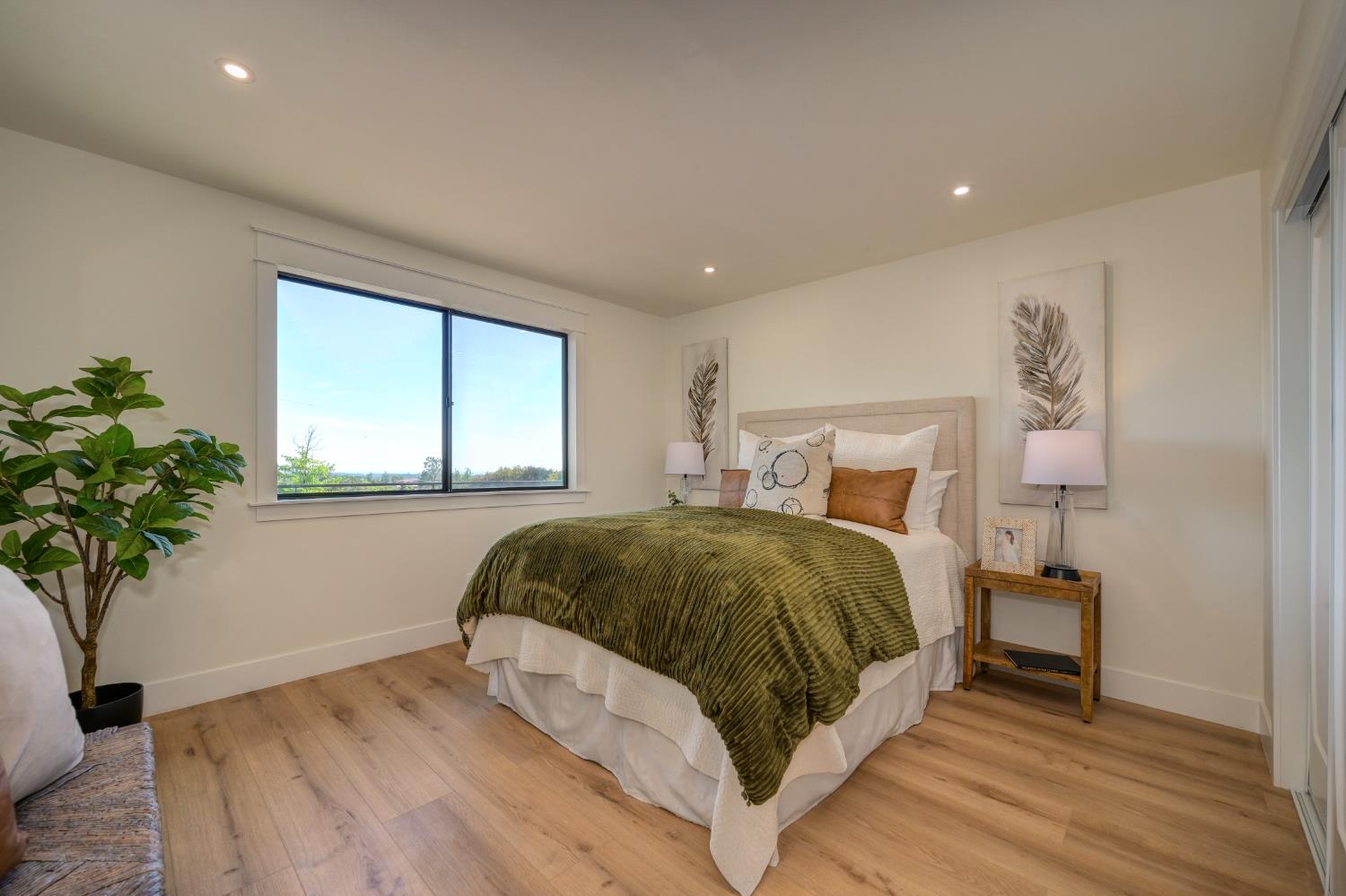 Detail Gallery Image 74 of 96 For 12445 Ladd Ln, Auburn,  CA 95603 - 6 Beds | 3 Baths