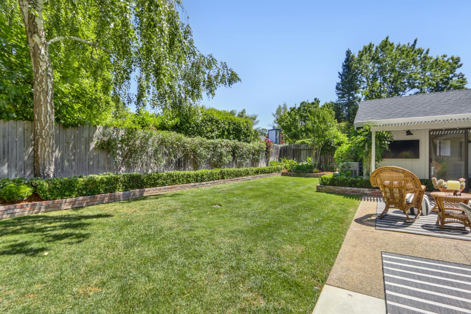 Detail Gallery Image 35 of 38 For 4939 Kurz Cir, Carmichael,  CA 95608 - 3 Beds | 2 Baths