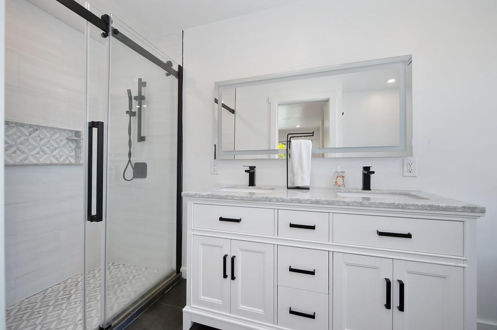 Detail Gallery Image 25 of 68 For 17725 Lake Forest Dr, Penn Valley,  CA 95946 - 3 Beds | 2 Baths
