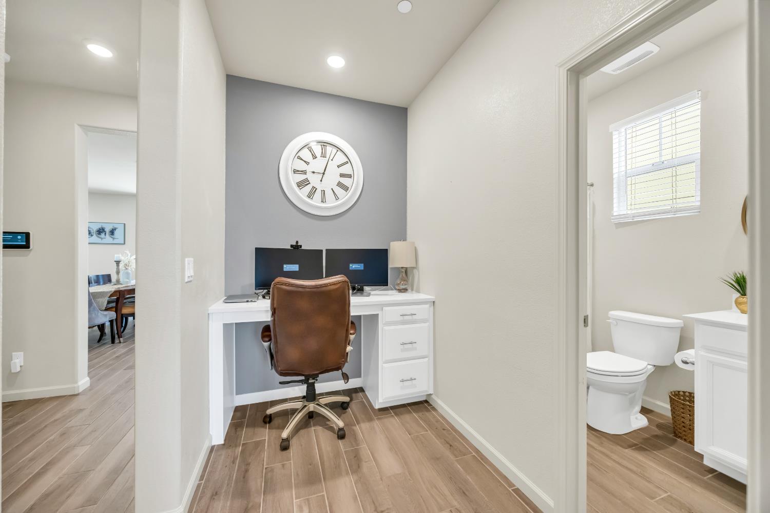 Detail Gallery Image 12 of 35 For 1427 Sanders St, Lincoln,  CA 95648 - 4 Beds | 3 Baths