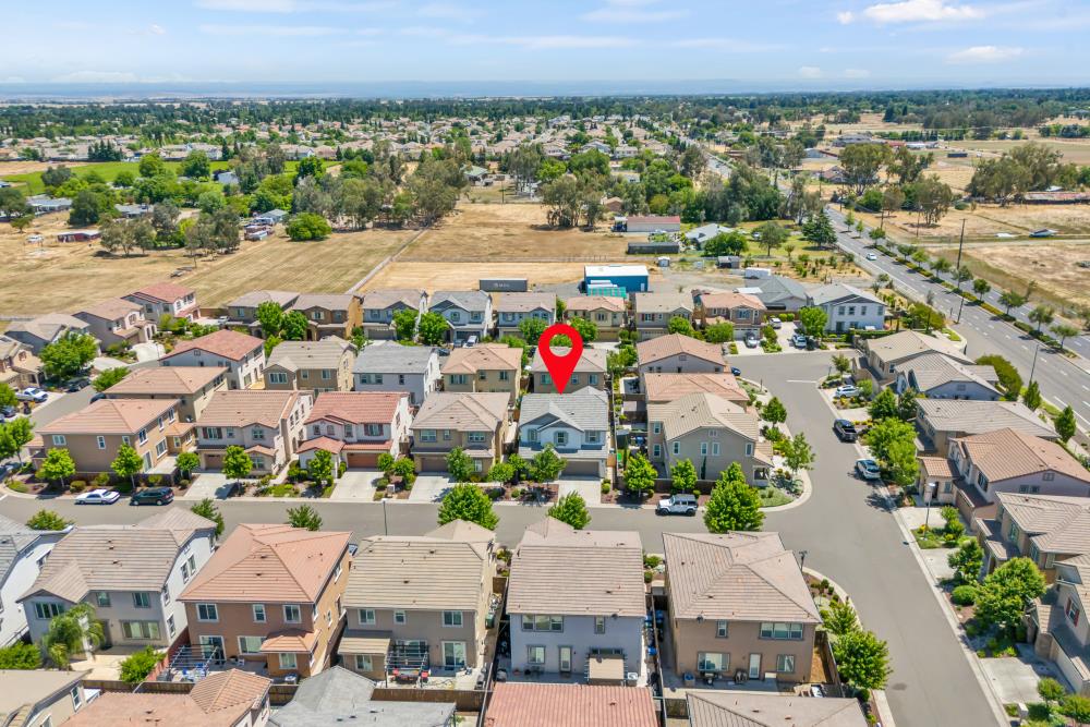 Detail Gallery Image 55 of 56 For 8373 Bronx Way, Sacramento,  CA 95829 - 3 Beds | 2/1 Baths