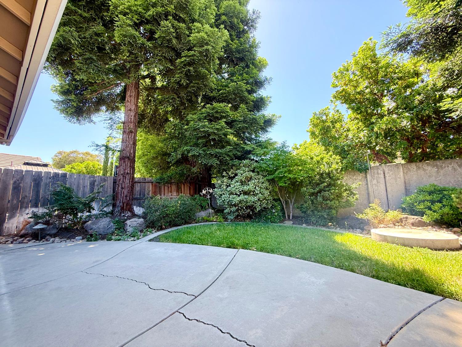 Detail Gallery Image 39 of 46 For 5271 Barbados Cir, Stockton,  CA 95210 - 4 Beds | 2 Baths