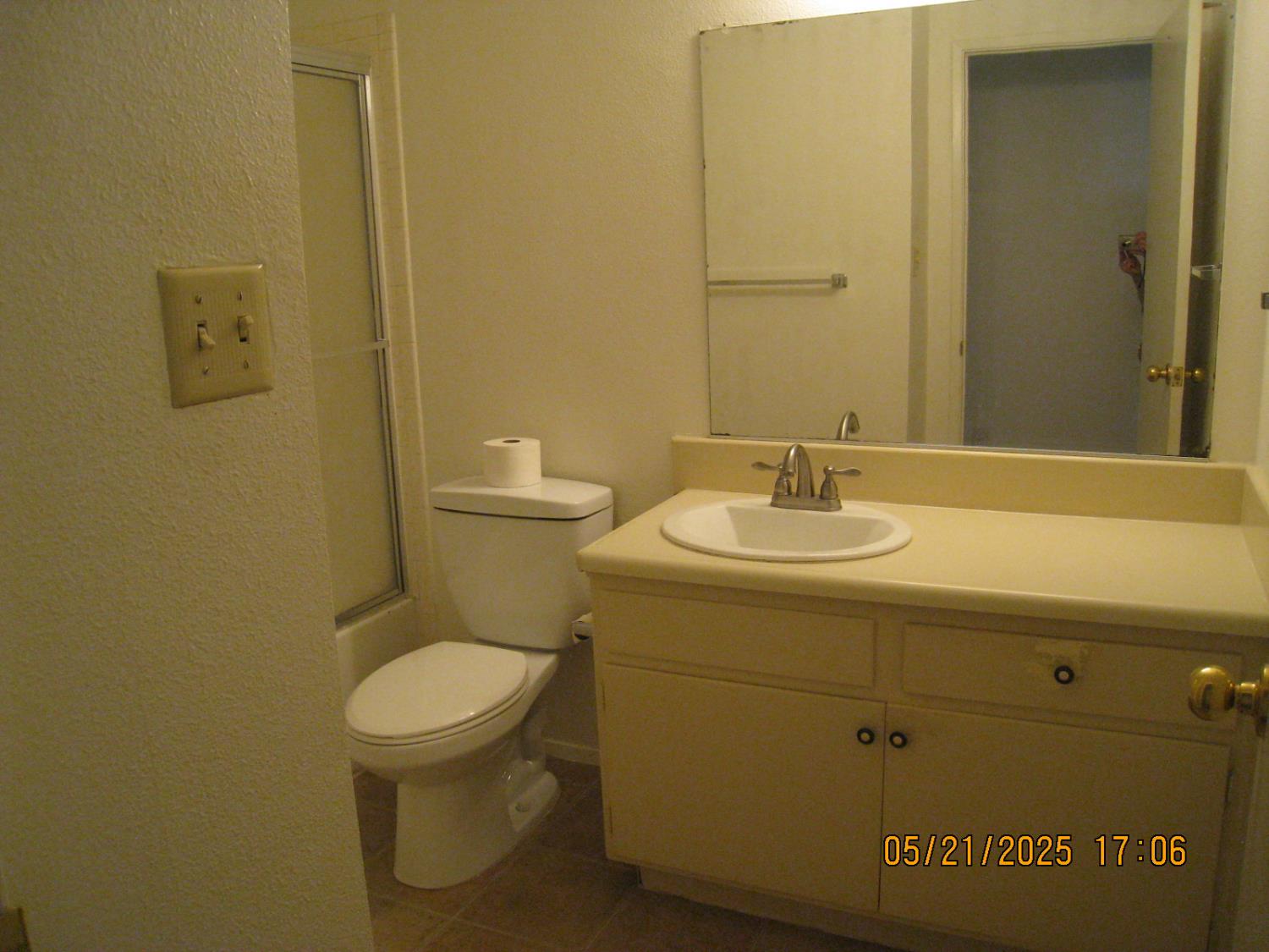 Detail Gallery Image 16 of 25 For 633 Skylark Ave, Los Banos,  CA 93635 - 3 Beds | 2 Baths