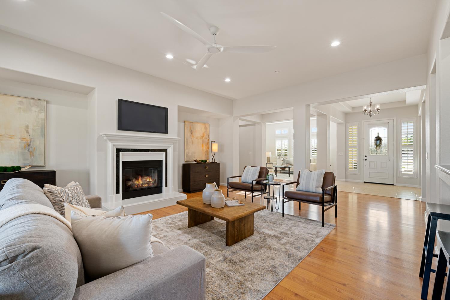 Detail Gallery Image 18 of 90 For 9461 Crossrail Dr, Wilton,  CA 95693 - 5 Beds | 3 Baths
