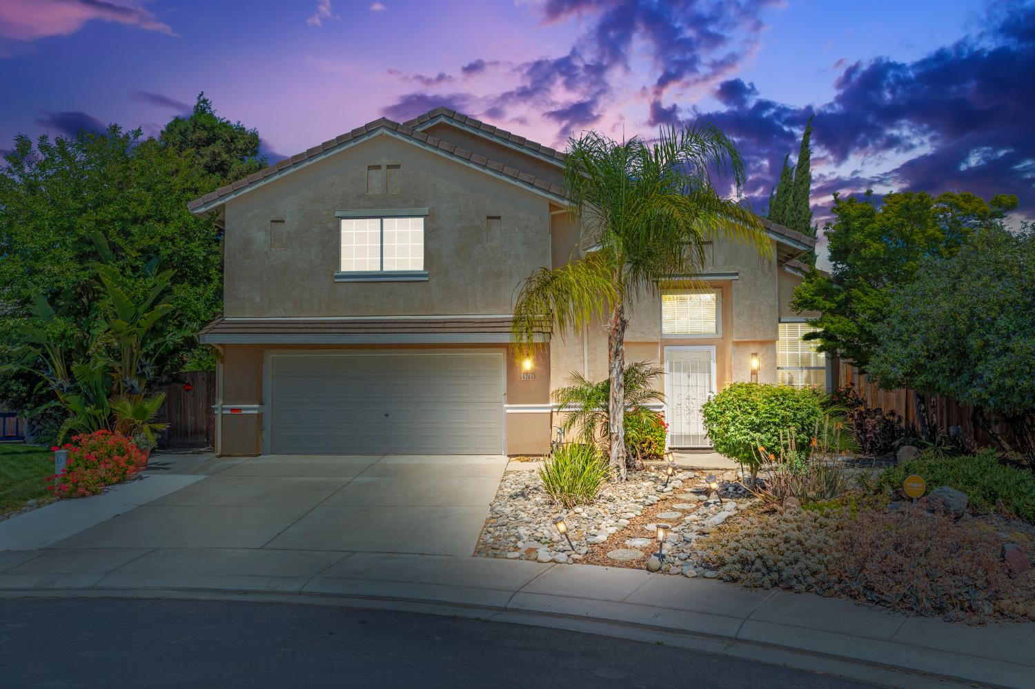 Detail Gallery Image 1 of 40 For 4208 Dante Ct, Salida,  CA 95368 - 4 Beds | 2/1 Baths