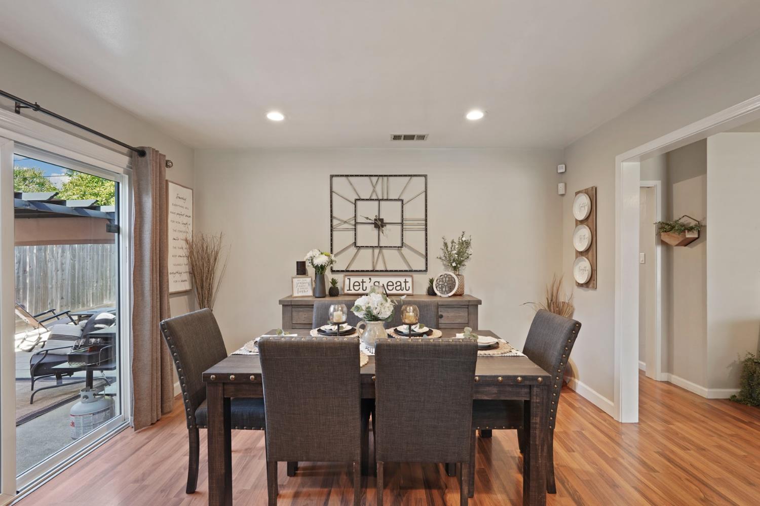 Detail Gallery Image 11 of 39 For 60 N Pacific Ave, Lodi,  CA 95242 - 3 Beds | 2 Baths