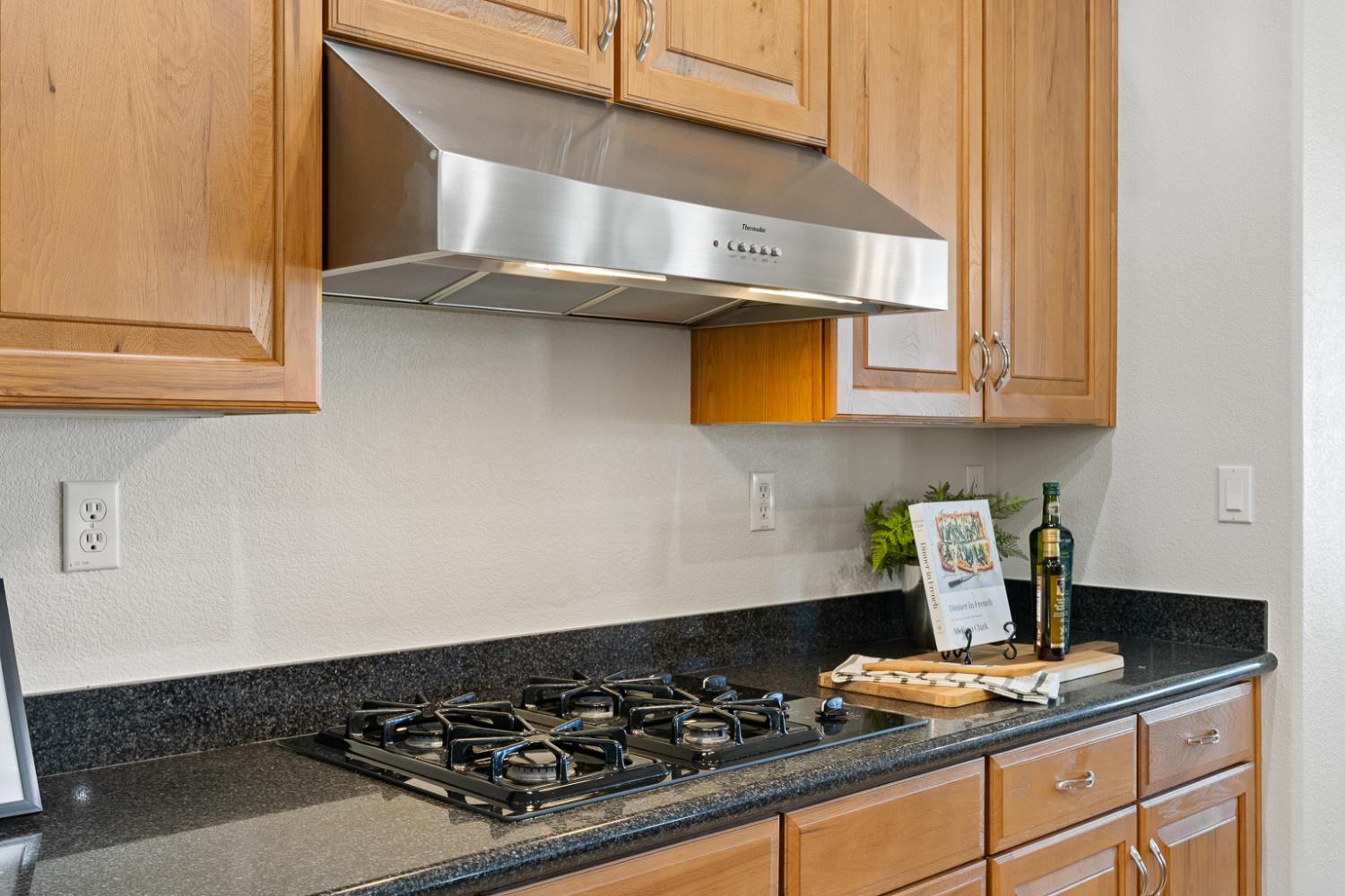 Detail Gallery Image 25 of 90 For 9461 Crossrail Dr, Wilton,  CA 95693 - 5 Beds | 3 Baths