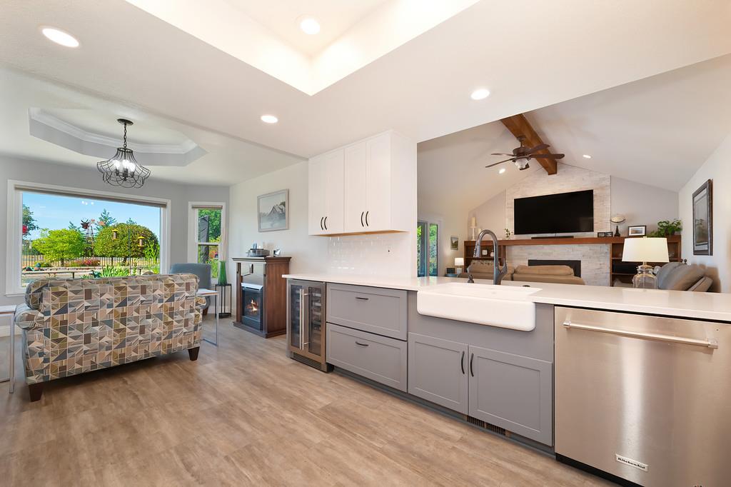 Detail Gallery Image 14 of 50 For 14725 Plano Ct, Rancho Murieta,  CA 95683 - 4 Beds | 2 Baths