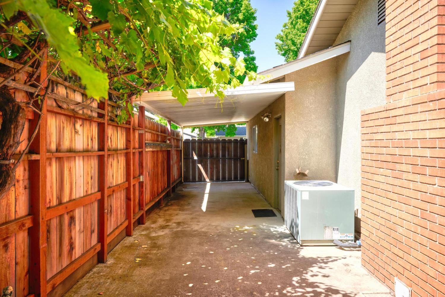 Detail Gallery Image 39 of 41 For 2336 Brockway Dr, Modesto,  CA 95355 - 3 Beds | 2 Baths