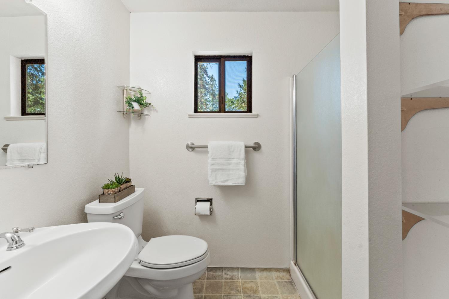 Detail Gallery Image 54 of 71 For 11107 Pekolee Dr, Grass Valley,  CA 95949 - 4 Beds | 3 Baths