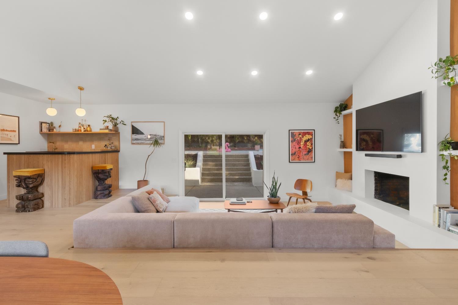 Detail Gallery Image 29 of 65 For 8514 Bordeaux Way, Fair Oaks,  CA 95628 - 4 Beds | 2/1 Baths
