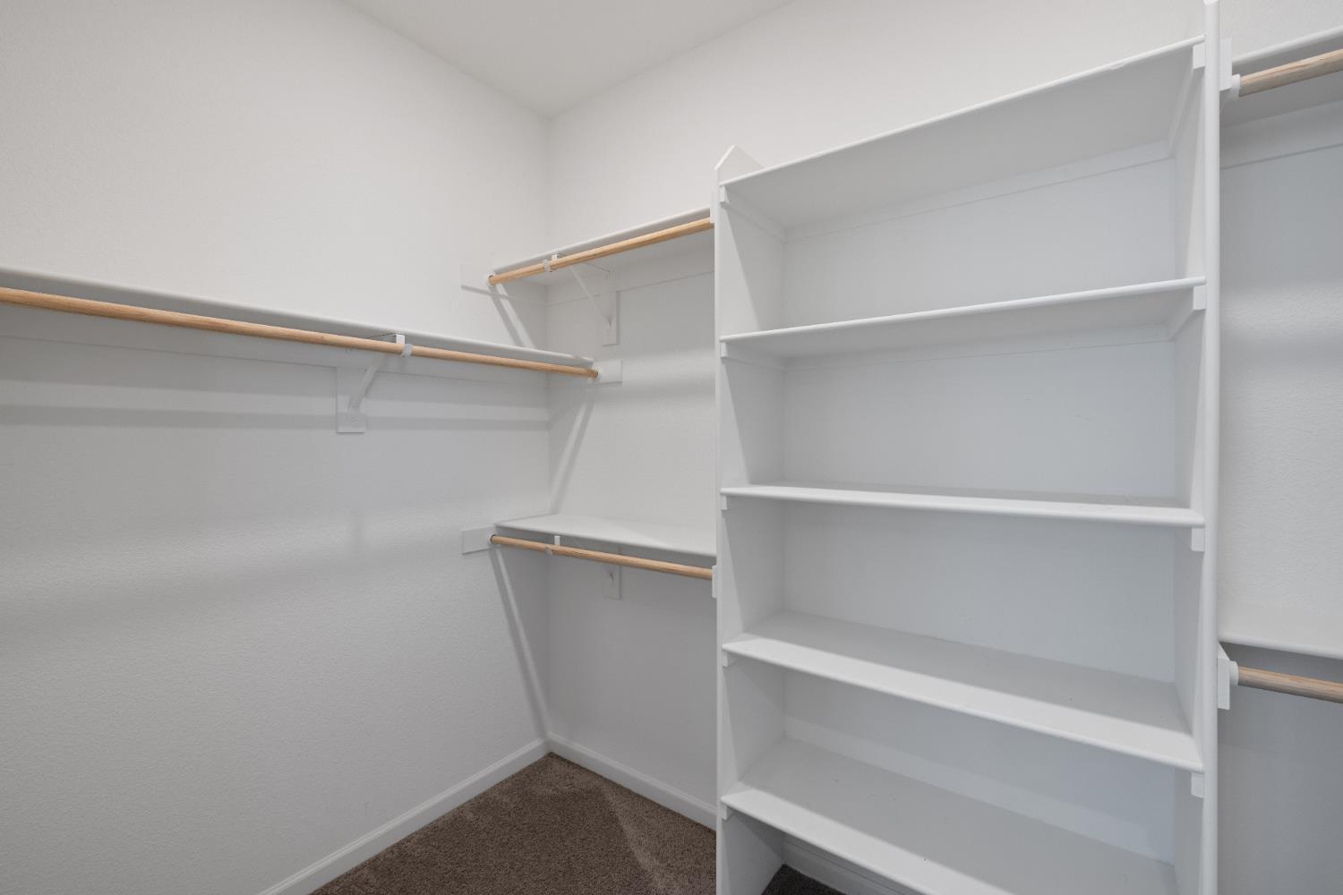 Detail Gallery Image 23 of 41 For 1687 Carson River Loop, Lincoln,  CA 95648 - 2 Beds | 2 Baths