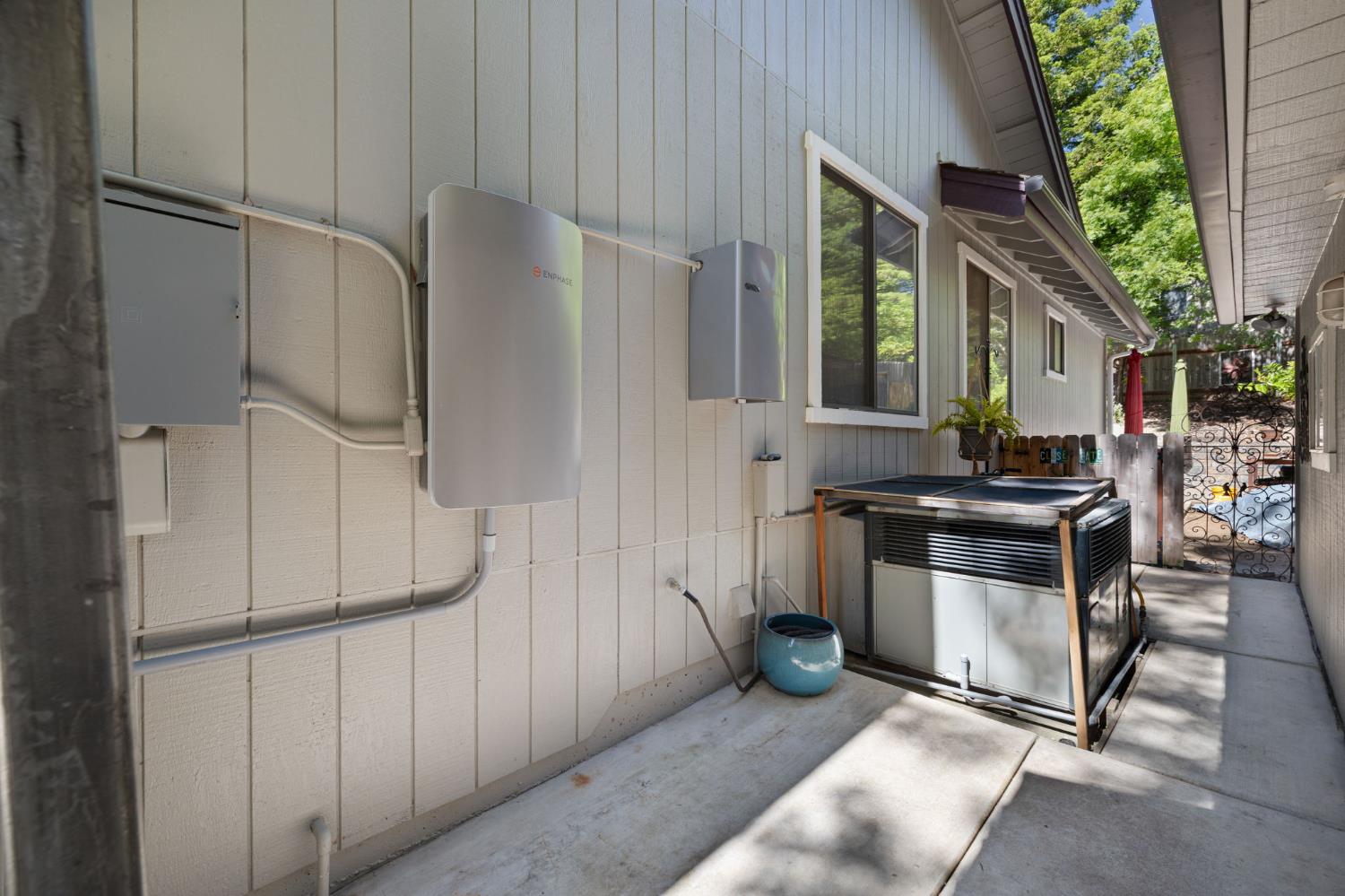 Detail Gallery Image 47 of 53 For 100 Boxler Ct, Folsom,  CA 95630 - 3 Beds | 2 Baths
