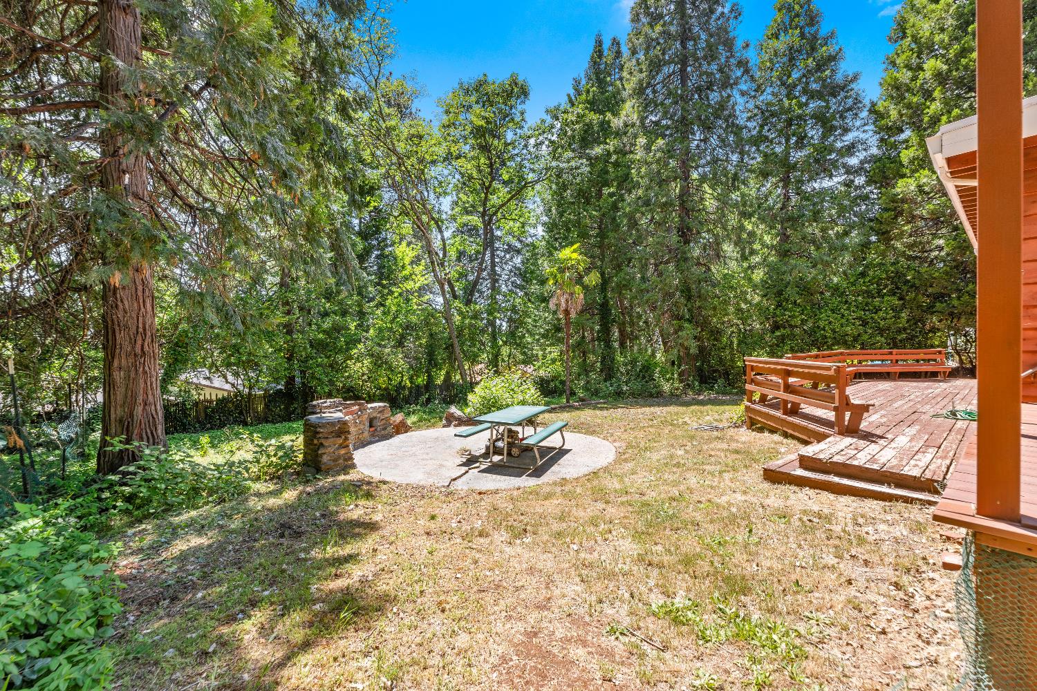 Detail Gallery Image 47 of 61 For 10899 Thomas Dr, Nevada City,  CA 95959 - 4 Beds | 2/1 Baths