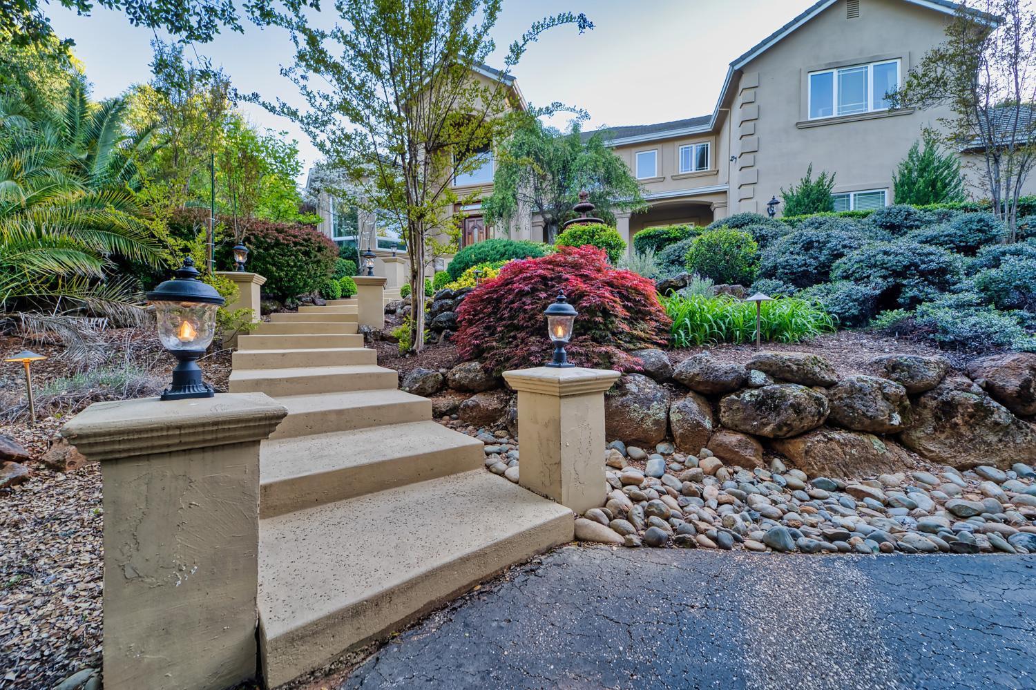 Detail Gallery Image 6 of 75 For 215 Oak Brook Ct, Auburn,  CA 95602 - 3 Beds | 2/1 Baths
