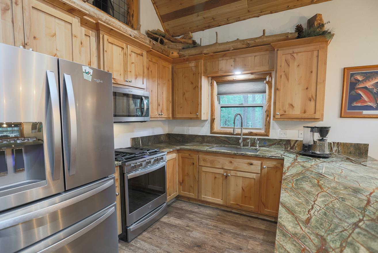 Detail Gallery Image 31 of 60 For 40277 Birch, Mill Creek,  CA 96063 - 2 Beds | 1/1 Baths