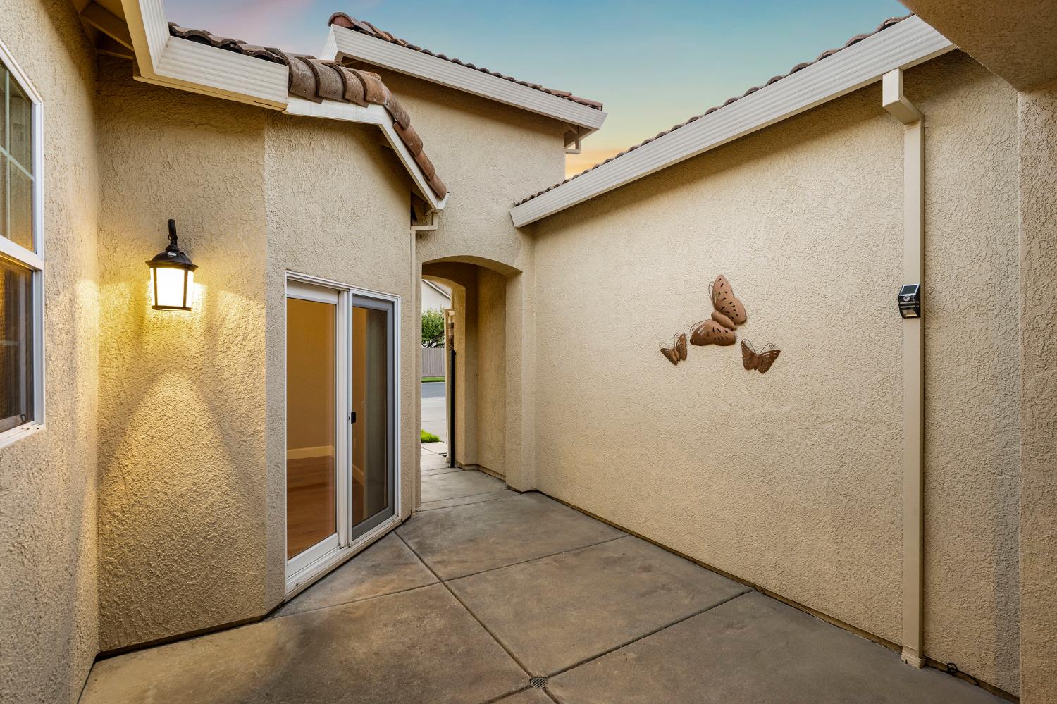 Detail Gallery Image 6 of 53 For 7473 Grassy Creek Way, El Dorado Hills,  CA 95762 - 2 Beds | 2/1 Baths