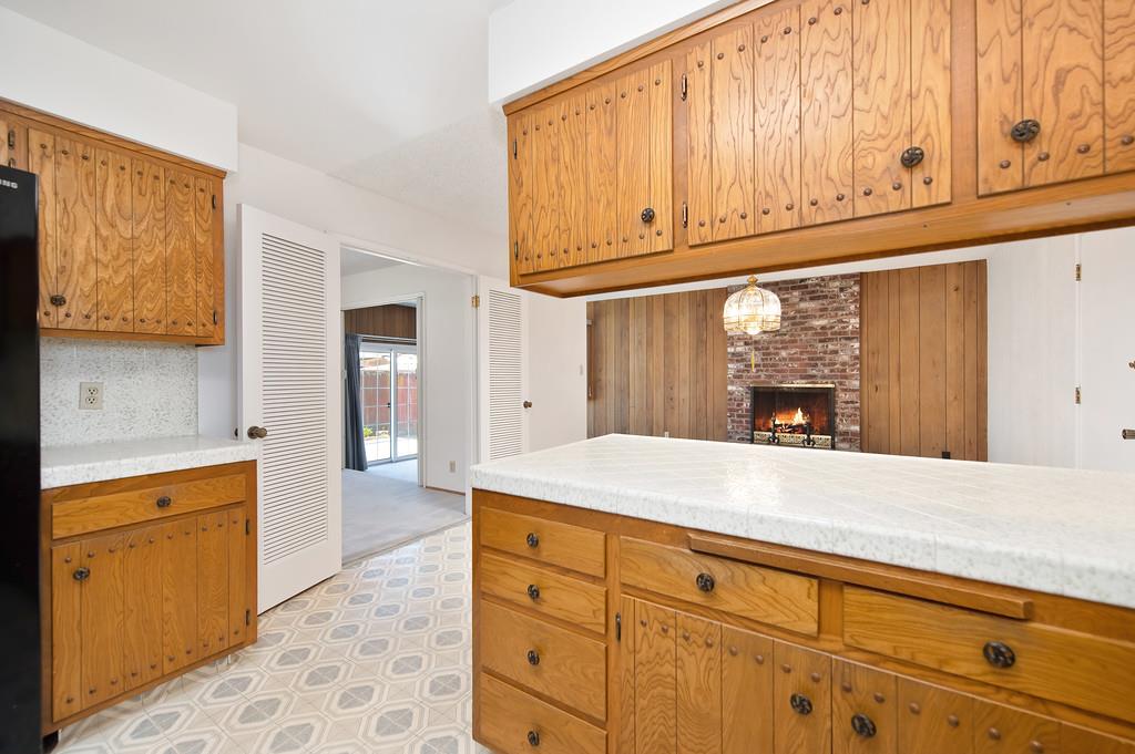 Detail Gallery Image 7 of 40 For 2333 Pinturo Way, Rancho Cordova,  CA 95670 - 4 Beds | 2 Baths