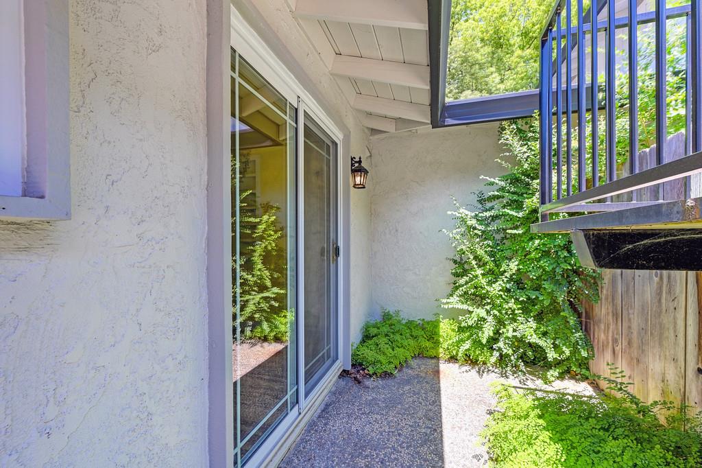 Detail Gallery Image 32 of 34 For 4030 Grover Ct, Carmichael,  CA 95608 - 3 Beds | 2 Baths