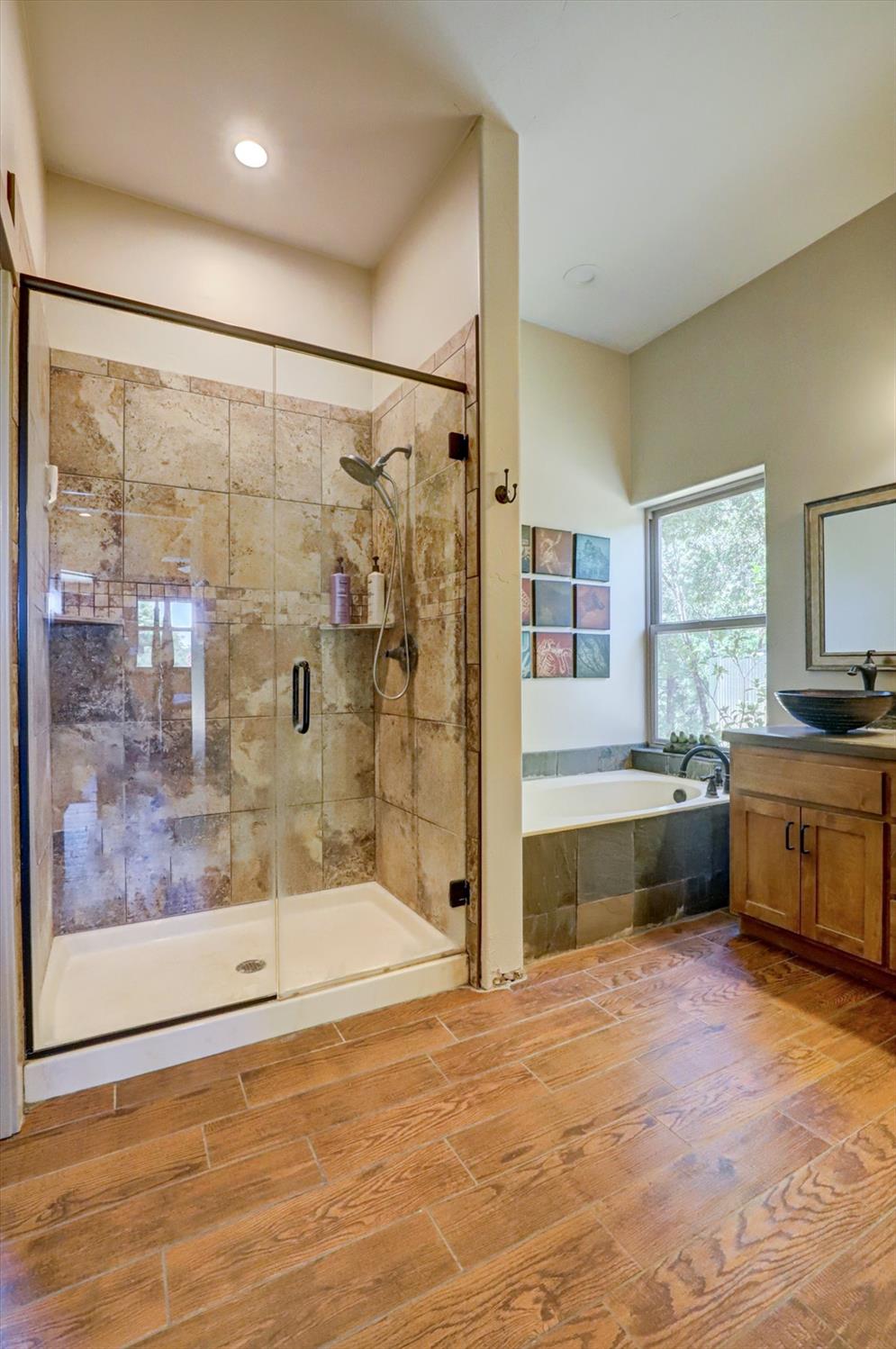 Detail Gallery Image 28 of 97 For 17620 Red Ball Cir, Grass Valley,  CA 95949 - 2 Beds | 2 Baths
