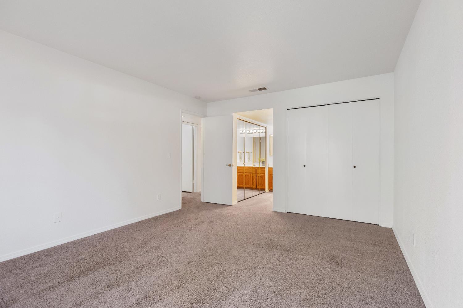Detail Gallery Image 16 of 27 For 6401 El Porto Ln, Citrus Heights,  CA 95621 - 3 Beds | 2 Baths