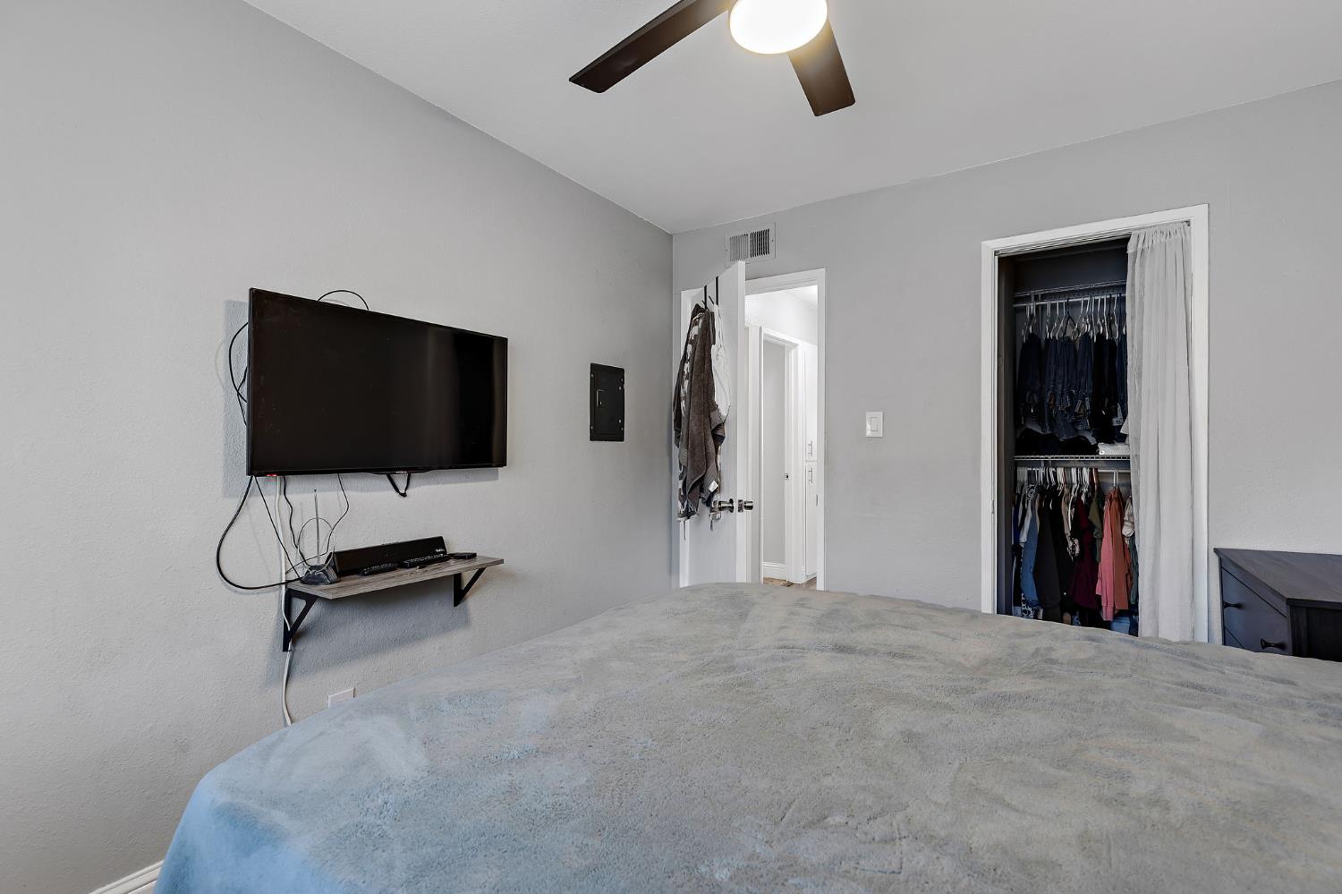 Detail Gallery Image 14 of 22 For 8943 El Mirador #4,  Elk Grove,  CA 95624 - 2 Beds | 1 Baths