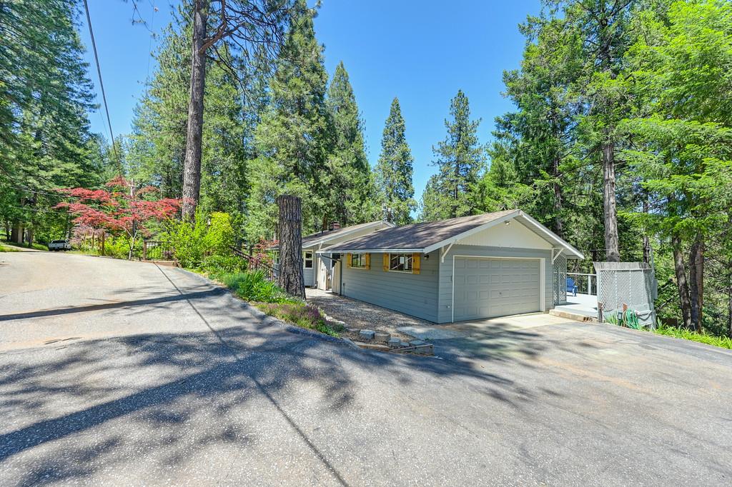 Detail Gallery Image 2 of 99 For 237 Sunnyside Dr, Colfax,  CA 95713 - 3 Beds | 2 Baths