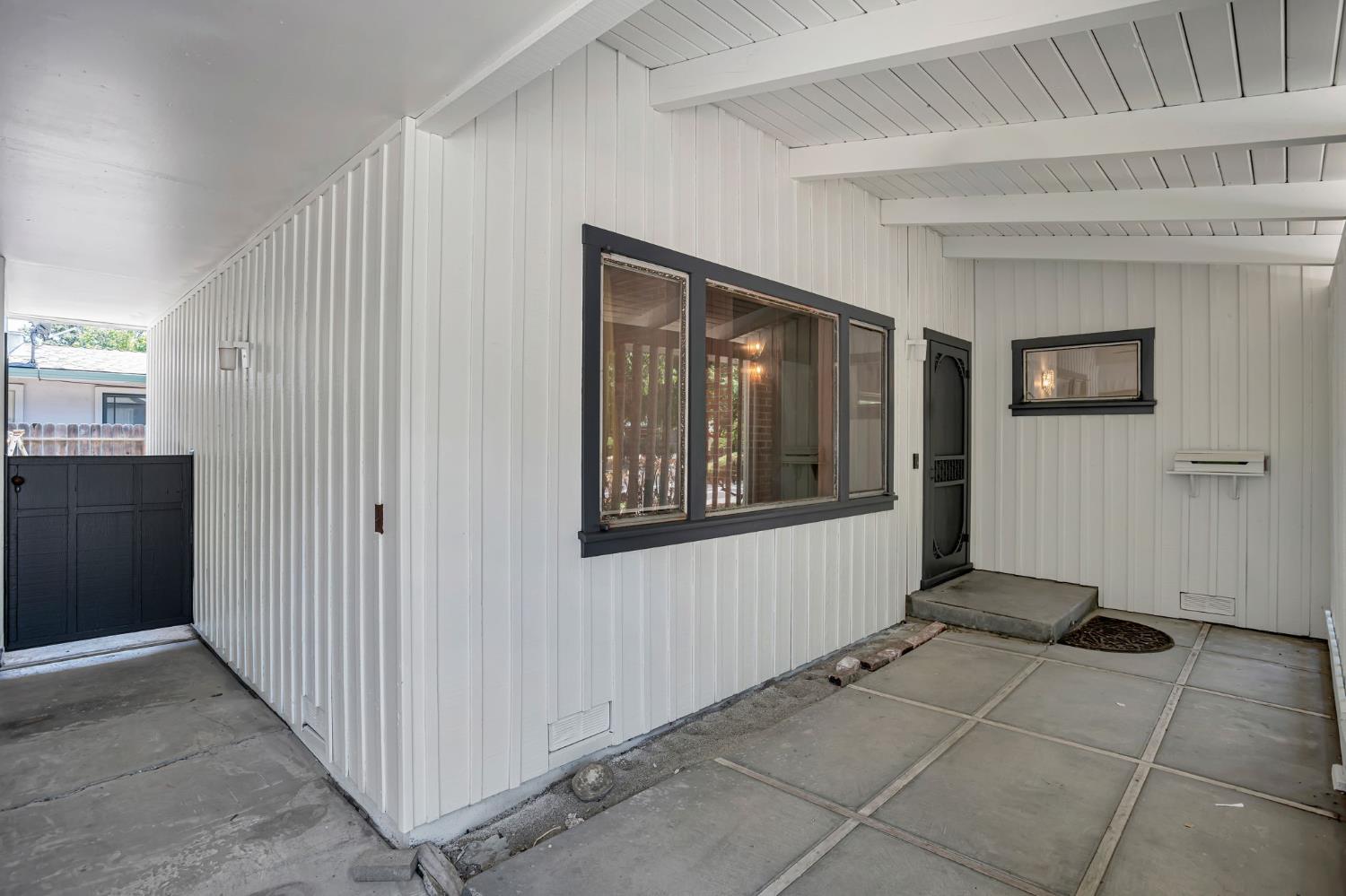 Detail Gallery Image 26 of 28 For 916 B St, Davis,  CA 95616 - 3 Beds | 3 Baths