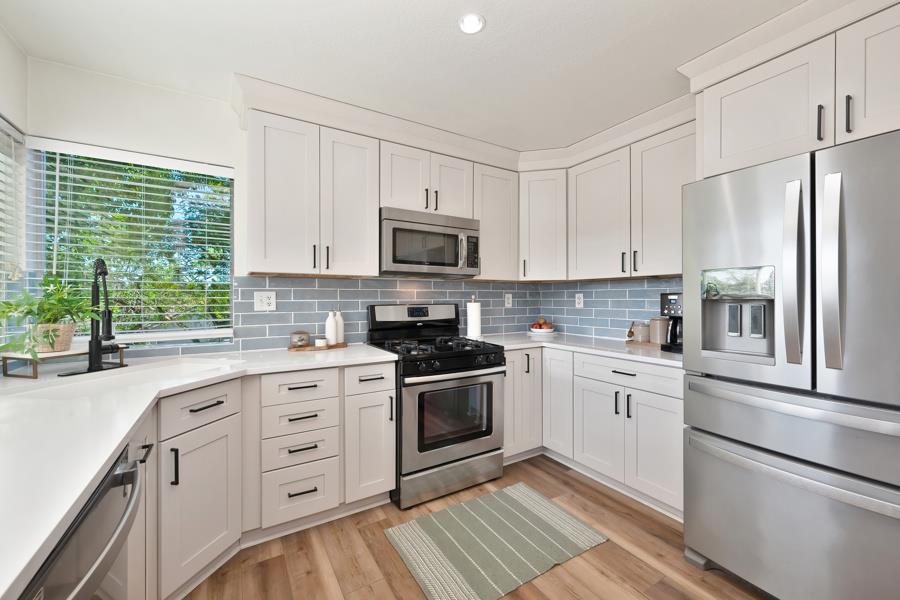 Detail Gallery Image 17 of 82 For 5802 Thoroughbred Ct, Rocklin,  CA 95677 - 4 Beds | 3 Baths